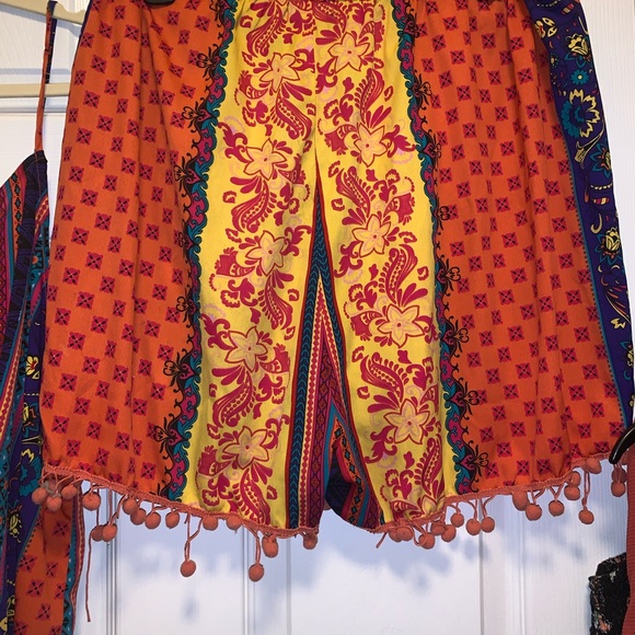 Boohoo Orange Pom Pom Tribal Print Two Piece Set - Picture 12 of 12